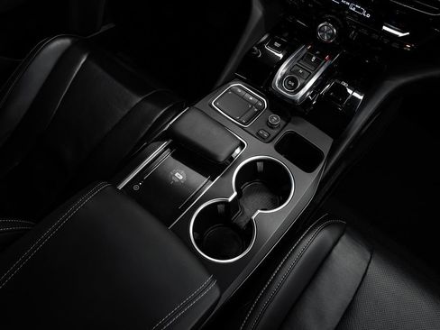 Certified 2024 Acura MDX FWD w/ Technology Package image 25
