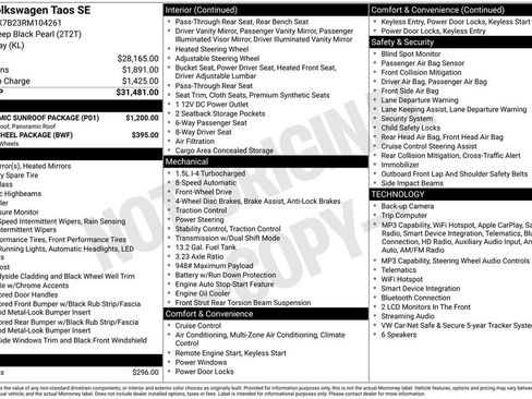 Used 2024 Volkswagen Taos SE w/ Panoramic Sunroof Package FWD image 8