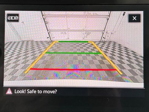 Used 2021 Volkswagen Tiguan SEL w/ 2-Row Tiguan MDO Package image 23