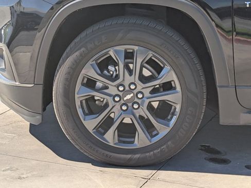 Used 2020 Chevrolet Traverse RS w/ LPO, 'HIT The Road' Package image 10