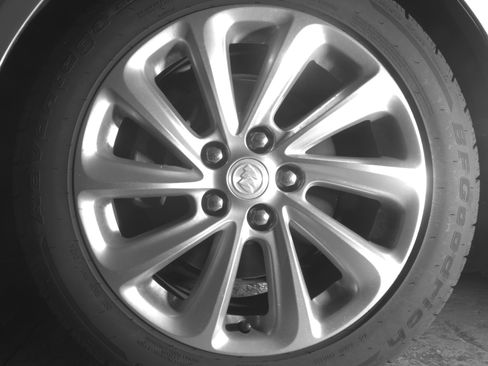 Used 2015 Buick LaCrosse Leather w/ Driver Confidence Package #1 image 9