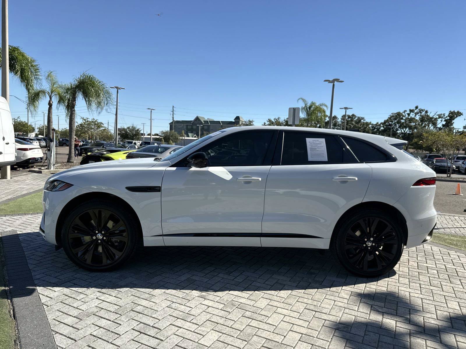 Used 2025 Jaguar F-PACE R-Dynamic S AWD/4WD image 3