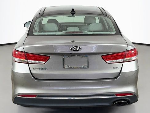 Used 2018 Kia Optima EX w/ Premium Package FWD image 12