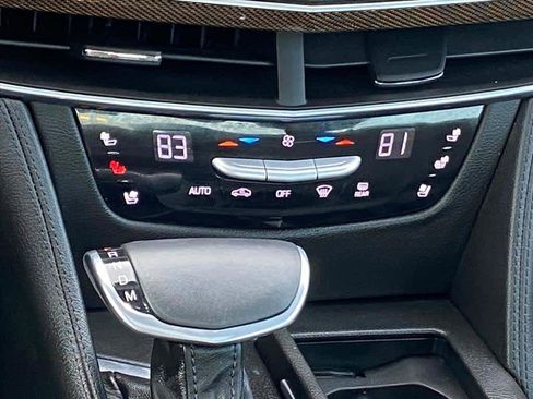 Used 2017 Cadillac CT6 Luxury w/ Active Chassis Package image 11