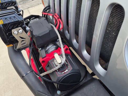 Used 2012 Jeep Wrangler Sport AWD/4WD image 12