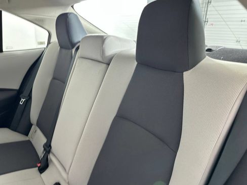 Used 2025 Toyota Corolla LE FWD image 24