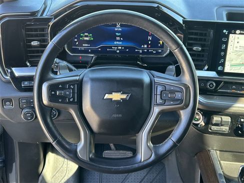 Used 2022 Chevrolet Silverado 1500 High Country w/ Technology Package image 43