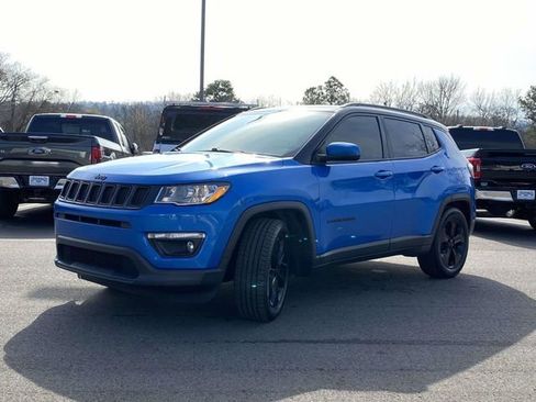 Used 2021 Jeep Compass Latitude w/ Sun and Sound Group image 8