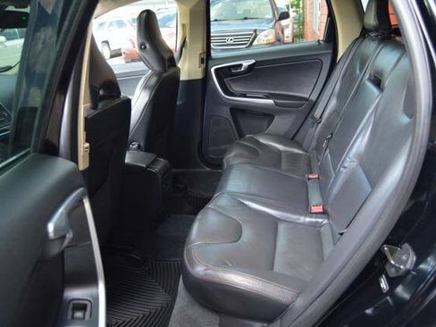 Used 2012 Volvo XC60 T6 AWD/4WD image 48