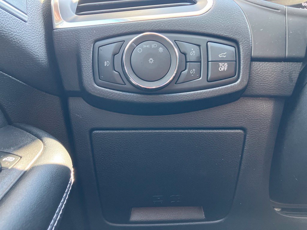 Used 2024 Ford Edge Titanium AWD/4WD image 19