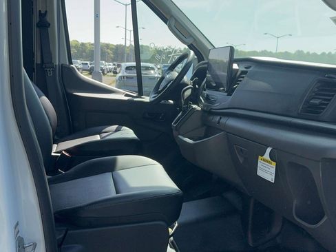 New 2026 Ford Transit 250 148 Medium Roof w/ Load Area Protection Package RWD image 11