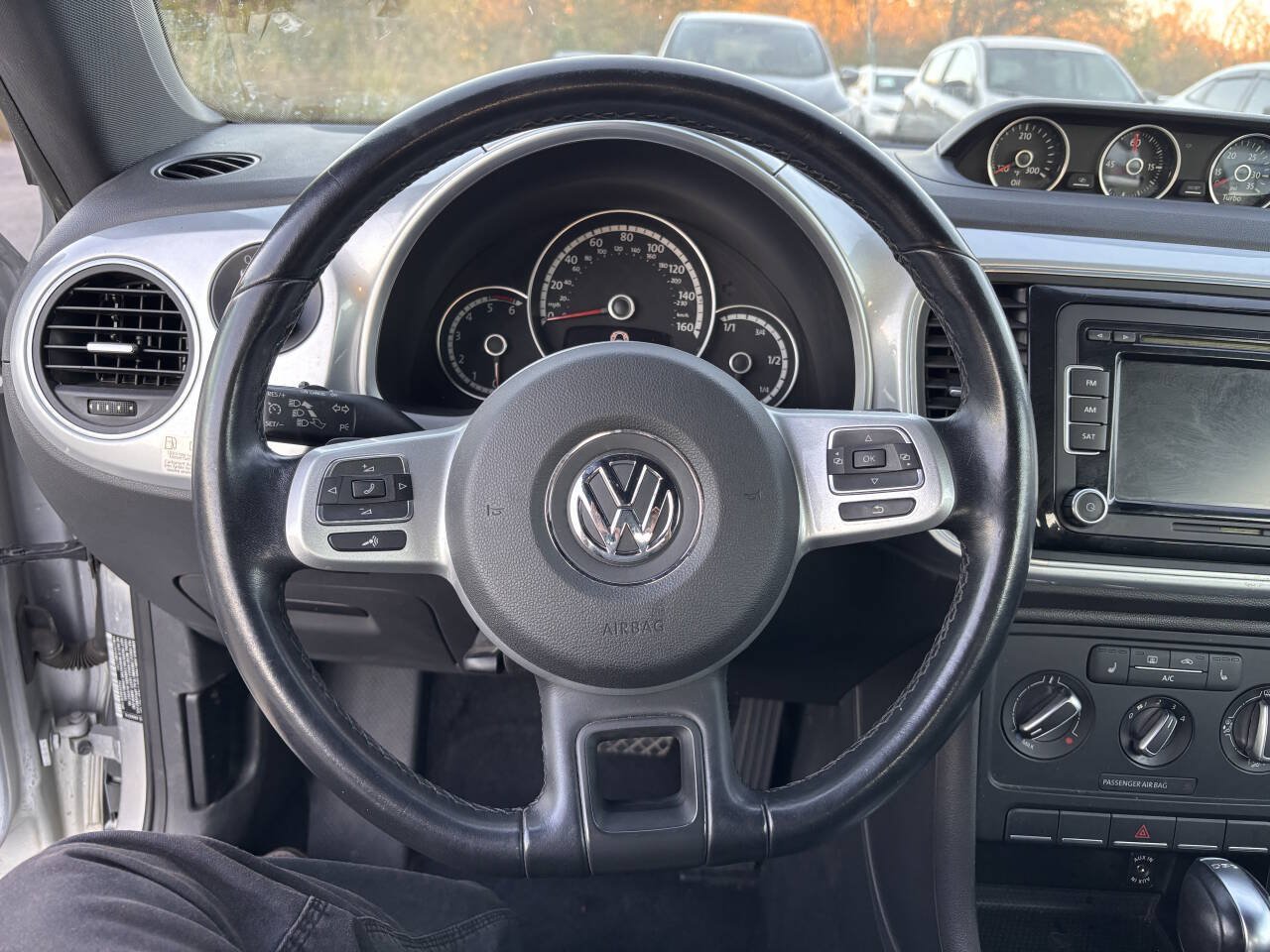 Used 2014 Volkswagen Beetle TDI FWD image 16