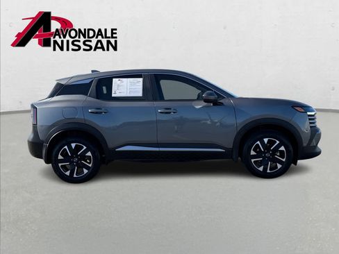 Certified 2025 Nissan Kicks SV image 8