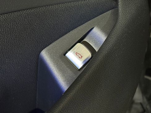 Used 2024 BMW 840i Gran Coupe w/ Driving Assistance Package image 27