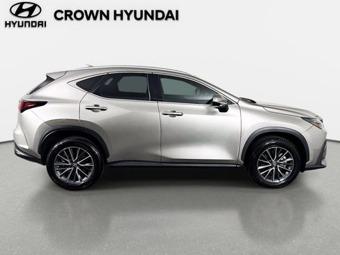 Used 2025 Lexus NX 350 AWD w/ Cold Area Package image 5