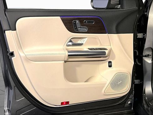 New 2026 Mercedes-Benz GLA 250 4MATIC image 11