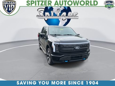 Used 2025 Ford F150 Lightning Platinum AWD/4WD image 3