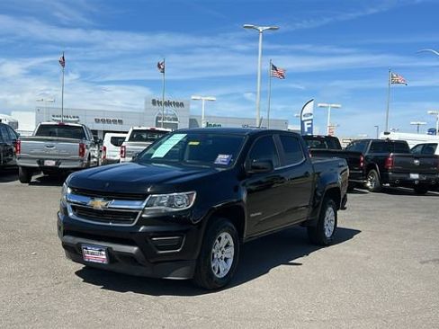 Used 2018 Chevrolet Colorado LT AWD/4WD image 8