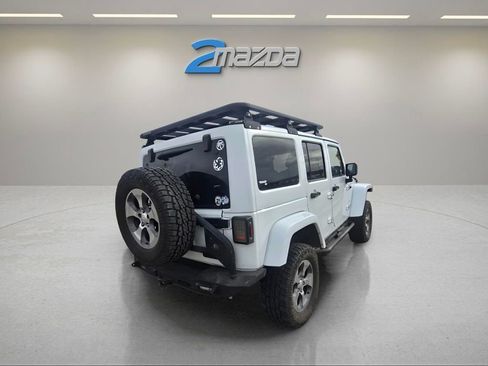 Used 2012 Jeep Wrangler Unlimited Sahara w/ Connectivity Group image 5