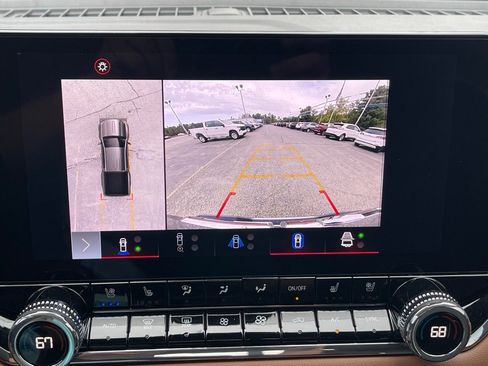 Used 2023 GMC Canyon AT4 w/ AT4 Premium Package image 18