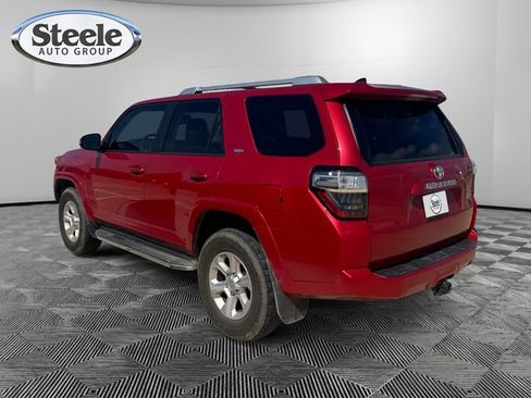 Used 2016 Toyota 4Runner SR5 Premium AWD/4WD image 2