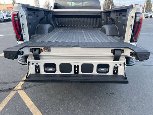 New 2026 GMC Sierra 3500 AT4 w/ AT4 Premium Plus Package image 26