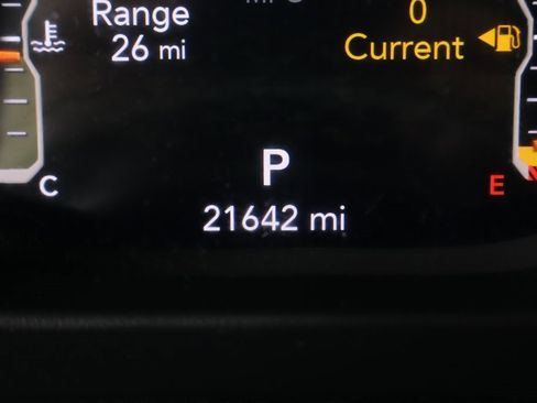 Used 2021 Jeep Gladiator Overland w/ LED Lighting Group image 17