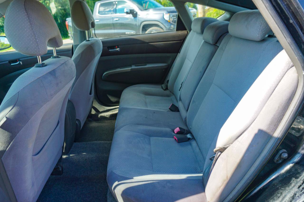 Used 2005 Toyota Prius FWD image 14