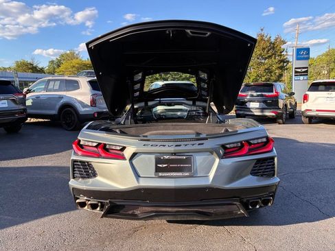 Used 2023 Chevrolet Corvette Stingray Coupe w/ 1LT RWD image 13
