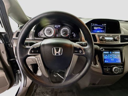 Used 2016 Honda Odyssey EX image 13
