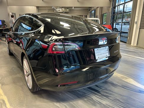 Used 2019 Tesla Model 3 Long Range AWD/4WD image 30