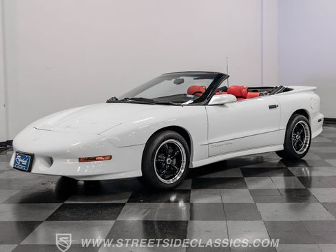 Used 1995 Pontiac Firebird Trans Am image 5