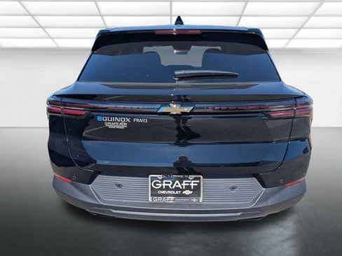 New 2026 Chevrolet Equinox EV LT image 27
