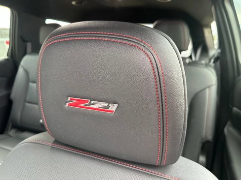 Used 2024 Chevrolet Traverse Z71 w/ LPO, Floor Liner Package AWD/4WD image 5