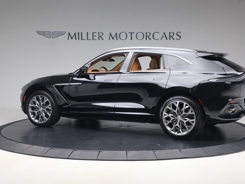 Used 2021 Aston Martin DBX AWD/4WD image 4
