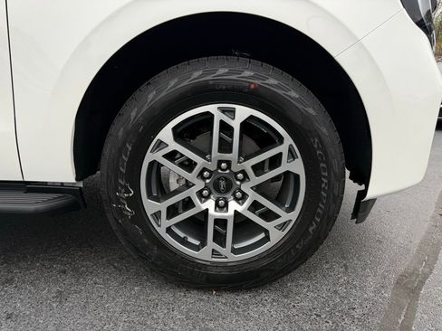 New 2026 Ford Expedition Max Active image 33