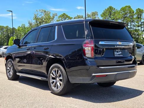 Used 2022 Chevrolet Tahoe LT w/ LT Signature Plus Package AWD/4WD image 3
