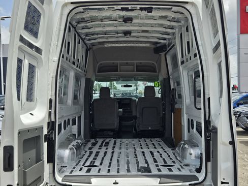 Used 2020 Nissan NV 3500 S RWD image 18