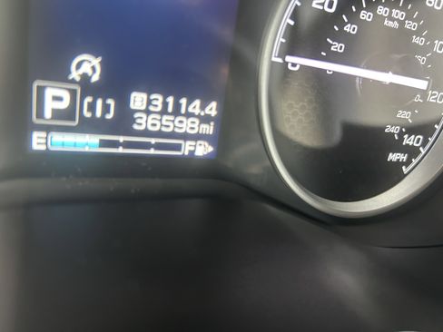 Used 2021 Subaru Forester Limited w/ Popular Package #3 image 12