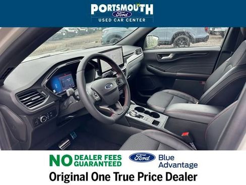 Used 2024 Ford Escape ST-Line Select w/ Tech Pack #1 image 5