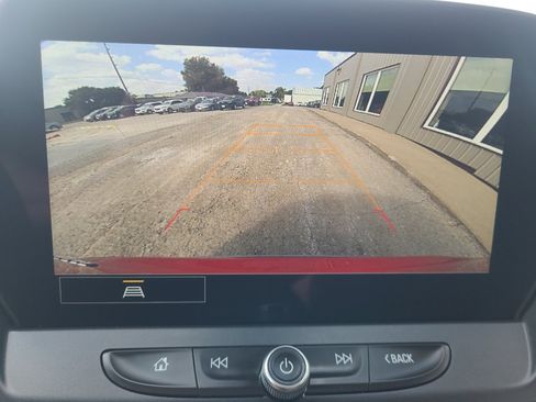 Used 2023 Chevrolet Blazer LT image 22