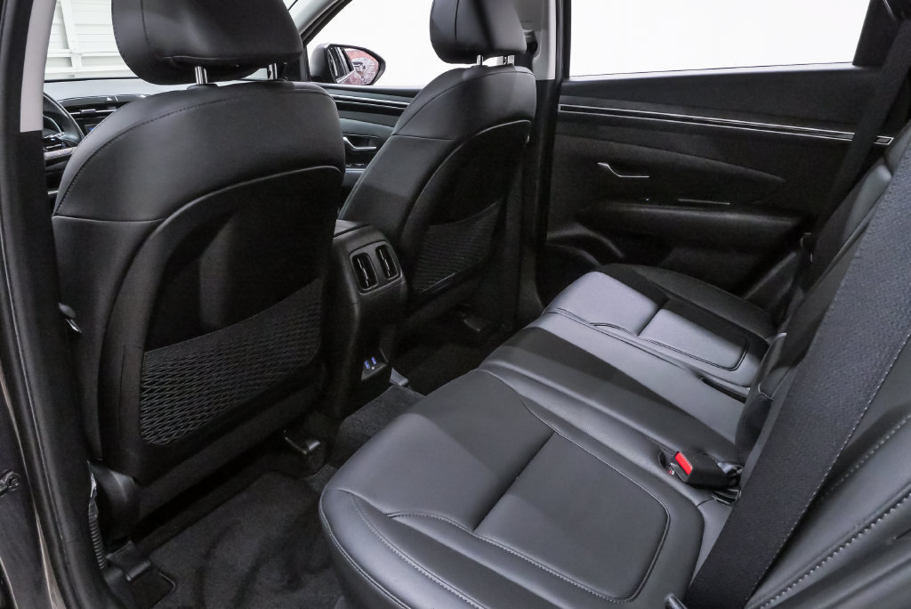 Certified 2023 Hyundai Tucson SEL w/ Convenience Package FWD image 11
