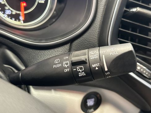 Used 2021 Jeep Cherokee Latitude Lux image 36