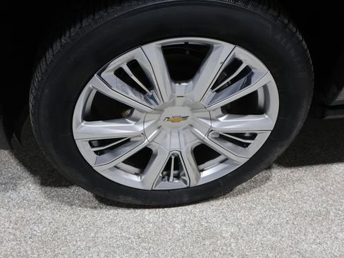 Used 2021 Chevrolet Tahoe High Country image 10