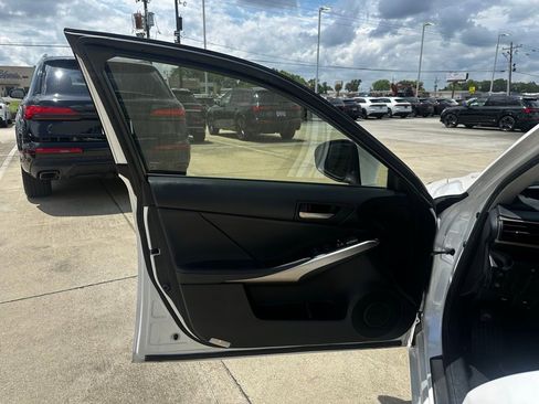 Used 2020 Lexus IS 300 w/ Accessory Package 2 RWD image 9