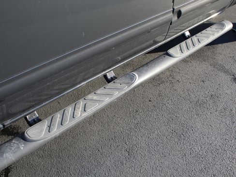 Used 2012 Nissan Frontier PRO-4X image 13