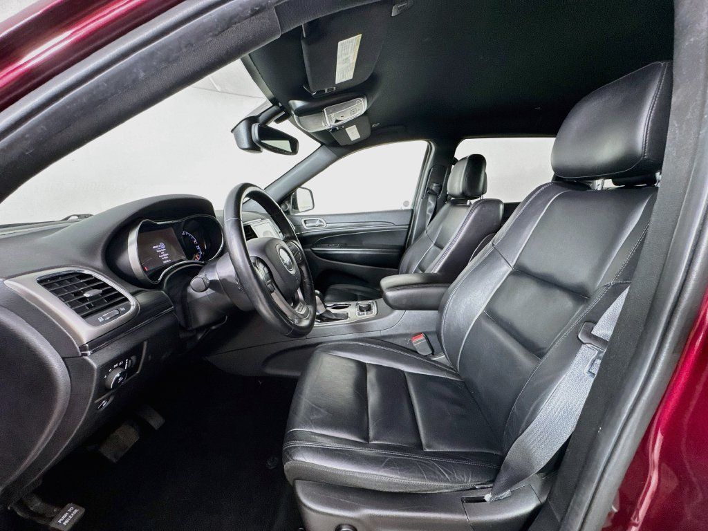 Used 2019 Jeep Grand Cherokee Limited AWD/4WD image 22