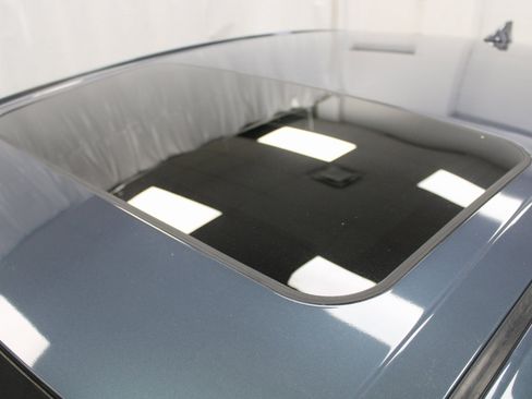 Used 2022 Toyota Avalon Limited w/ Advanced Safety Package image 44