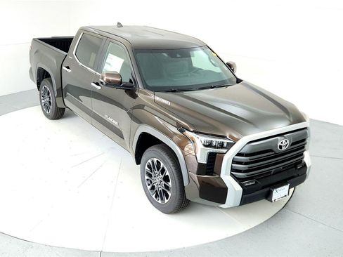 New 2025 Toyota Tundra Limited image 13