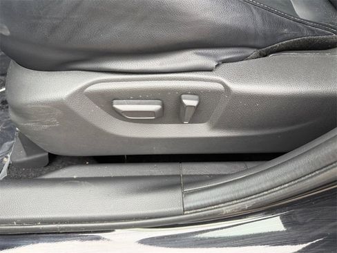 Used 2024 Mitsubishi Eclipse Cross SEL image 13